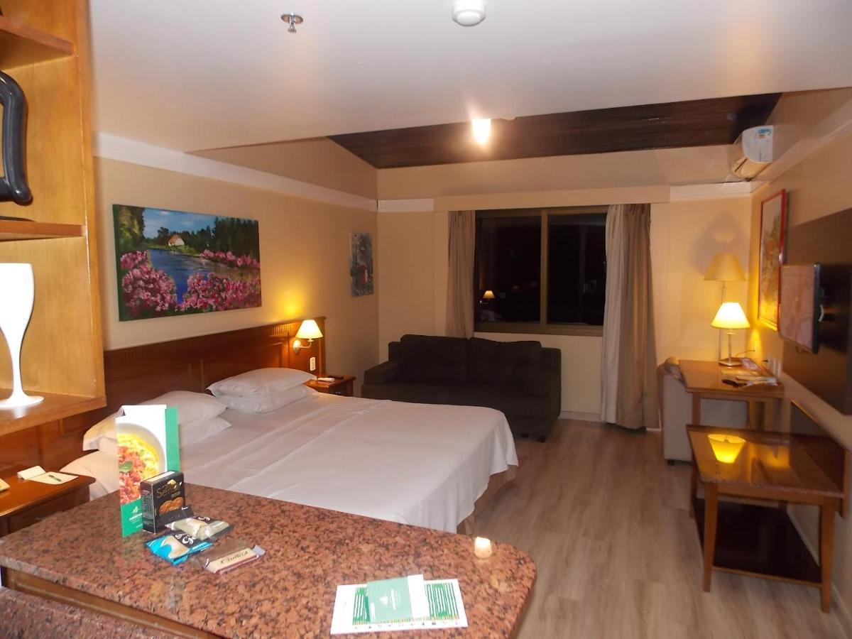 Apart-Hotel Em Gramado, Padrao 4 Estrelas, No Centro Exteriér fotografie