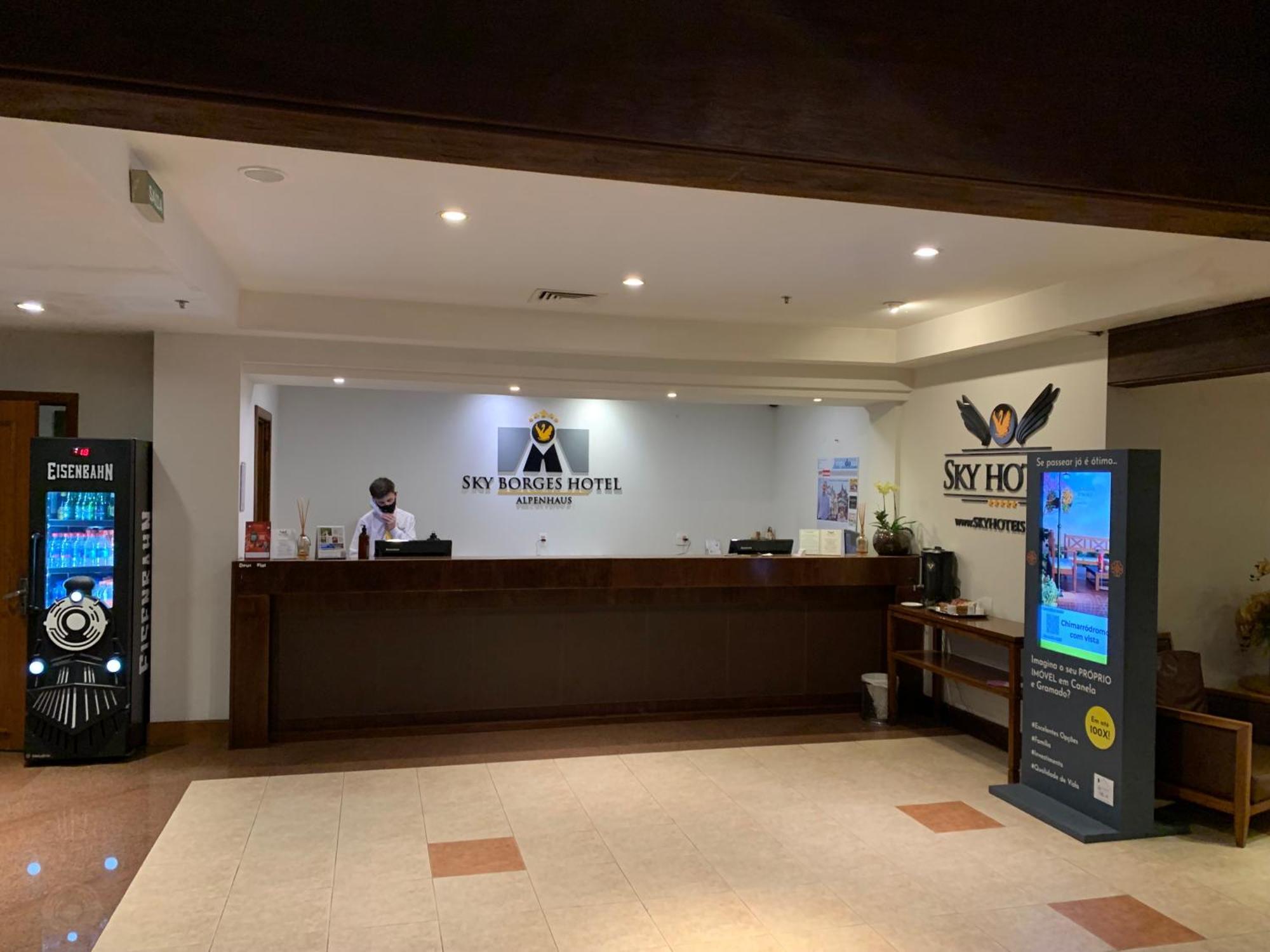 Apart-Hotel Em Gramado, Padrao 4 Estrelas, No Centro Exteriér fotografie